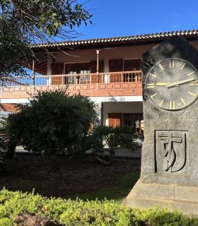 Urbanismo se compromete a recuperar el edificio de la antigua rotonda de Mesa del Mar · foto 2