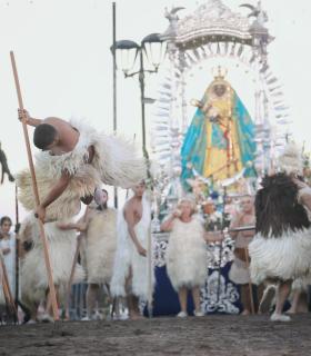 Candelaria revive su historia con una emotiva Ceremonia Guanche y la Procesión Nocturna · foto 7