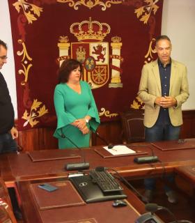 Fotos: La AA.VV. El Chaboco - San Jerónimo y el Ayuntamiento de Tacoronte suscriben un convenio de colaboración de custodia del "Callejón Grande" · foto 1