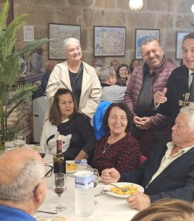 El alcalde de Vigo recibe a los mayores de Antigua y promete al alcalde, Matías Peña, devolverle la visita a Fuerteventura · foto 4