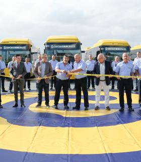 Guaguas Municipales afronta su millonaria demanda de viajeros con la incorporación de doce vehículos a su flota y 83 nuevos conductores antes de Navidad · foto 3