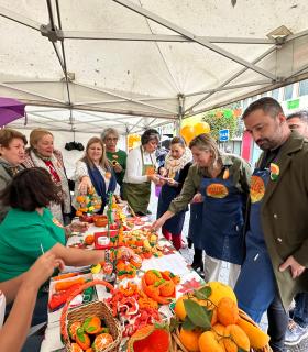 La 14Âª Feria de la Naranja ‘saca el jugo’ a la gran calidad de la citricultura de Telde · foto 1