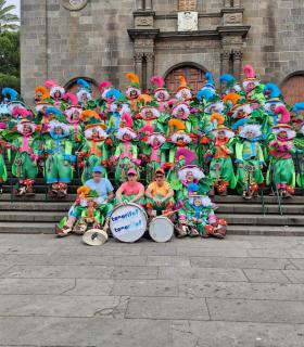 La murga Raviscuditos presenta este sábado su fantasía para el carnaval 2025 · foto 4