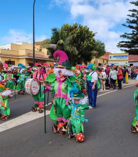La murga Raviscuditos presenta este sábado su fantasía para el carnaval 2025 · foto 3