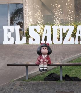 El Sauzal recibe a Mafalda: una escultura que invita a pensar, sonreír y cuestionar el mundo · foto 2