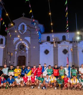 Candelaria dedica su tarde al deporte vernáculo y celebra la XXVII Luchada Institucional, homenaje a la Patrona · foto 2