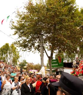 Miles de personas arropan al Cristo de Tacoronte en su día grande · foto 6