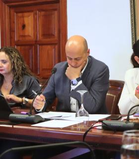 El Ayuntamiento de Tacoronte actualiza la tasa de recogida de residuos sólidos para hacer frente a la normativa europea · foto 2
