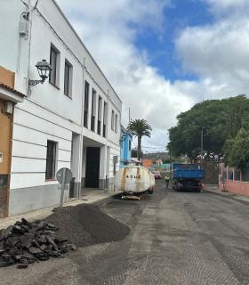 En marcha los trabajos de adecentamiento y reasfaltado en las calles Las Higueras y Adelantado · foto 5