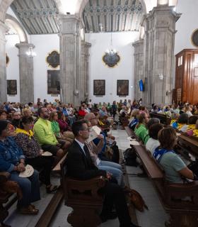 Candelaria despide a la Patrona esperando su regreso el 25 de de octubre · foto 7