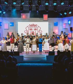 Más de 600 personas participan en la Noche de las Tradiciones de Santa Úrsula · foto 3