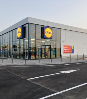 Lidl aporta 251 millones de euros al PIB de Canarias y genera cerca 5.000 empleos en las islas · foto 2