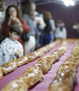 La Orotava volvió a disfrutar del Roscón de Reyes gigante · foto 2