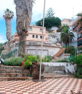 El Ayuntamiento de Tacoronte materializa la compra de la antigua rotonda de Mesa del Mar · foto 2