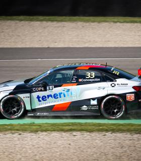 Santi Concepción debuta en el Europeo de Turismos con un meritorio Top 10 en Mugello - Italia · foto 1