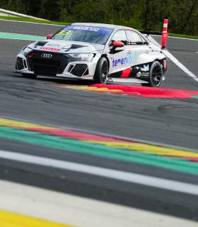 Victoria de Santi Concepción Jr. en Spa-Francorchamps - Bélgica · foto 1