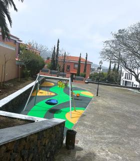 Tacoronte estrena parque infantil en El Adelantado · foto 2