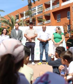 La comunidad educativa apuesta un año más por la sostenibilidad, y el reciclaje para celebrar el Día Mundial del Medio Ambiente · foto 1