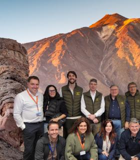 La gestión sostenible del Teide despierta interés en el operador turístico del Monasterio y el Teleférico de Montserrat · foto 2
