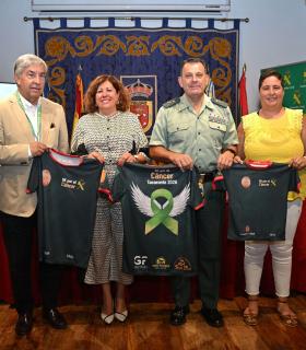 La Guardia Civil presenta la III Carrera Benéfica "Corremos por la Vida", a favor de la Asociación Española Contra el Cáncer · foto 2