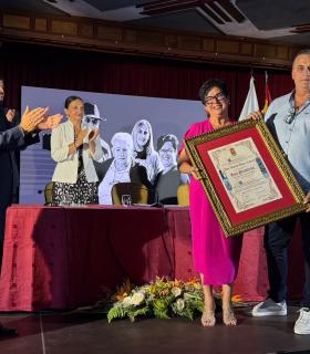 El Cabildo reivindica la figura de la maestra artesana Rosario Álvarez Lorenzo reconociéndola como Hija Predilecta de La Palma · foto 1