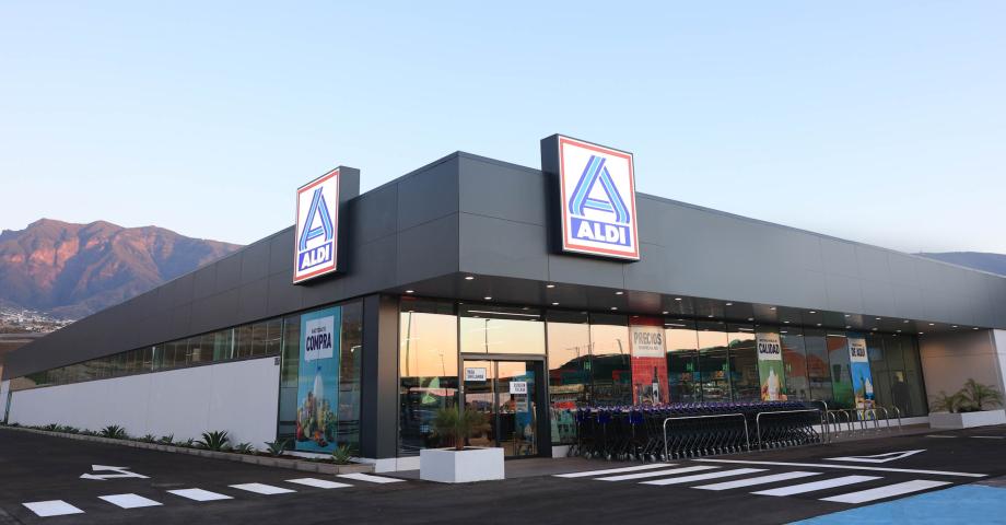ALDI inaugura su primer supermercado en Fuerteventura
