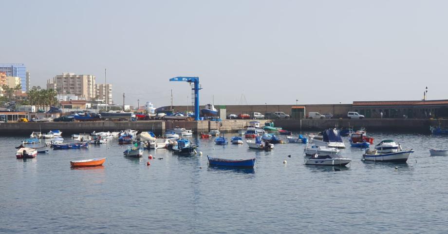 M&aacute;s de 300.000 euros para la instalaci&oacute;n de pantalanes en el Muelle Pesquero