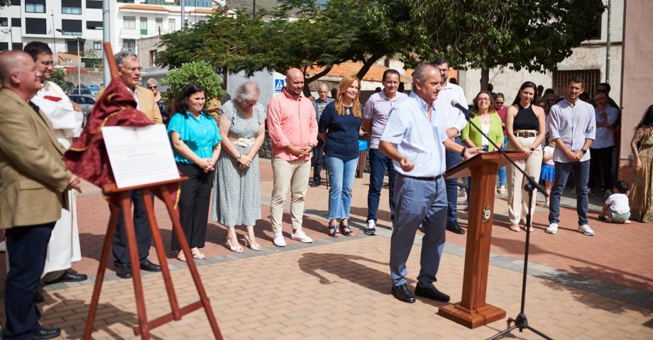 Rotulaci&oacute;n Plazoleta Heraclia Castro Castro