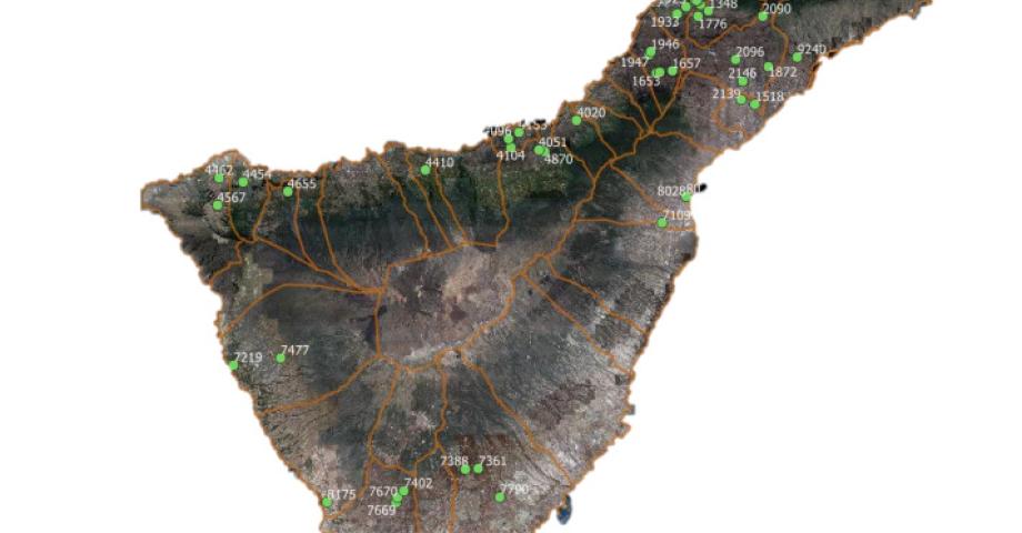 El Cabildo adjudica la instalaci&oacute;n de 50 marquesinas en paradas de guaguas de toda la isla