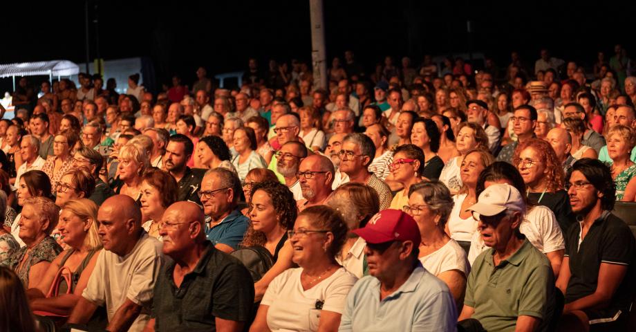 Las 8 islas se reúnen en Candelaria en torno a la música popular con el concierto "8 Orillas“