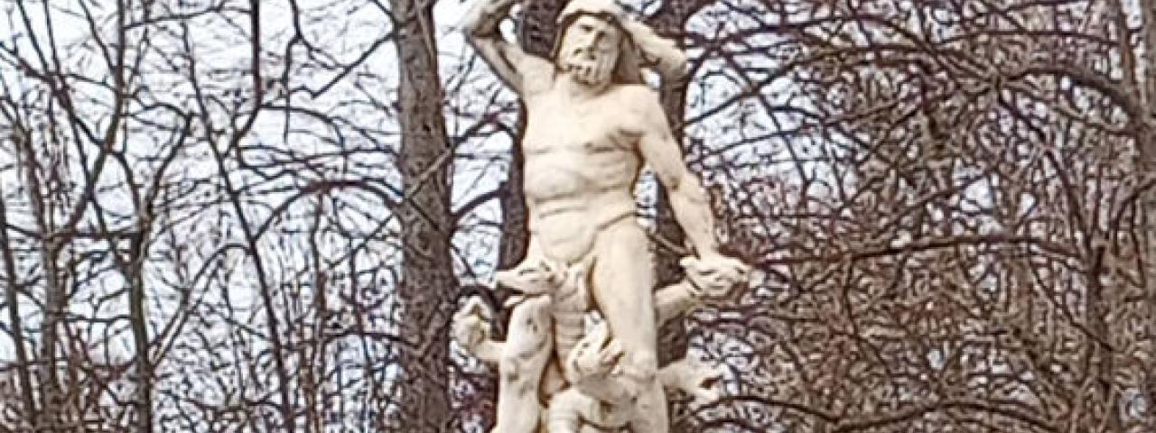 Reconociendo a los mitos...H&eacute;rcules y la Hidra