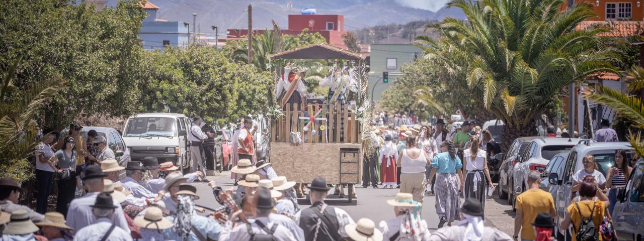 Llano del Moro celebra la tradicional Romer&iacute;a de la Exaltaci&oacute;n de la Santa Cruz y el Santo Hermano Pedro