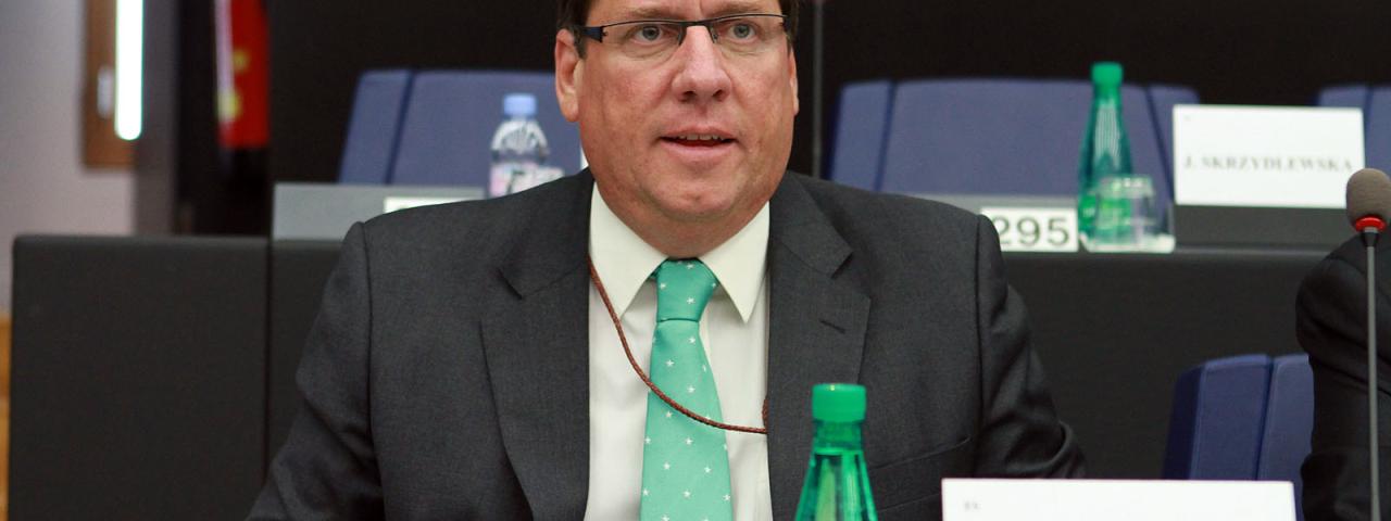 Gabriel Mato viaja a Venezuela como miembro de una delegaci&oacute;n de acompa&ntilde;amiento del proceso electoral