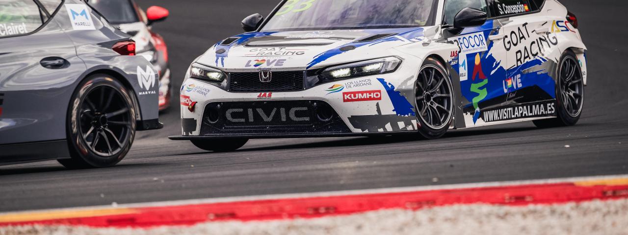 Santi Concepci&oacute;n cierra su temporada europea TCR en Valencia