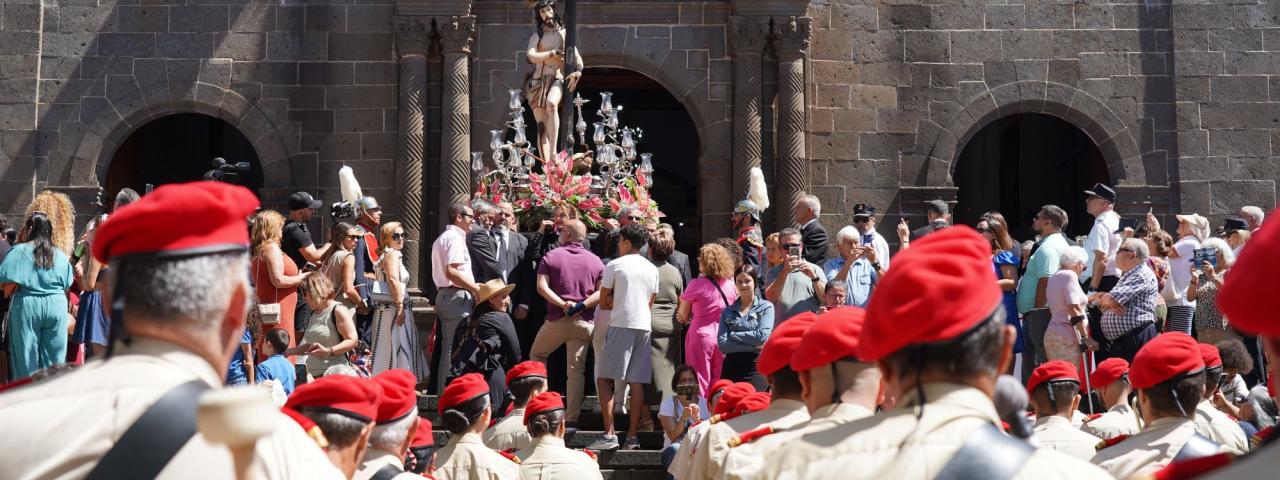 Tacoronte celebra su d&iacute;a grande con la Octava del Cristo