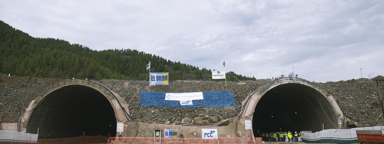 El Gobierno de Canarias finaliza la excavaci&oacute;n del T&uacute;nel de Erjos en Tenerife