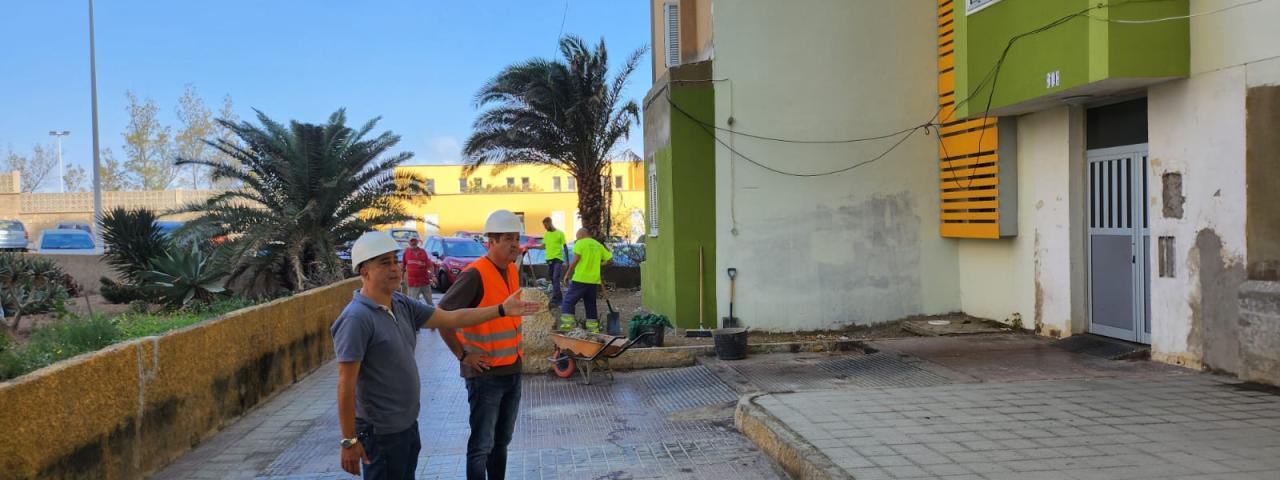Fomentas da luz verde a la reanudaci&oacute;n de las obras para la rehabilitaci&oacute;n de las 372 viviendas en Jin&aacute;mar