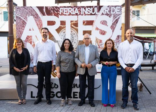 La Gomera apertura una nueva edición de su Feria de Artesanía en una apuesta por dinamizar el sector