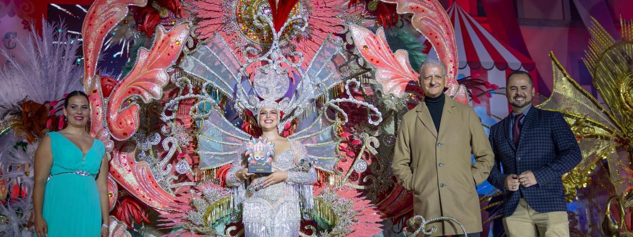 La plaza del Ayuntamiento acoge el pr&oacute;ximo viernes la gala de elecci&oacute;n de la Reina del Carnaval orotavense