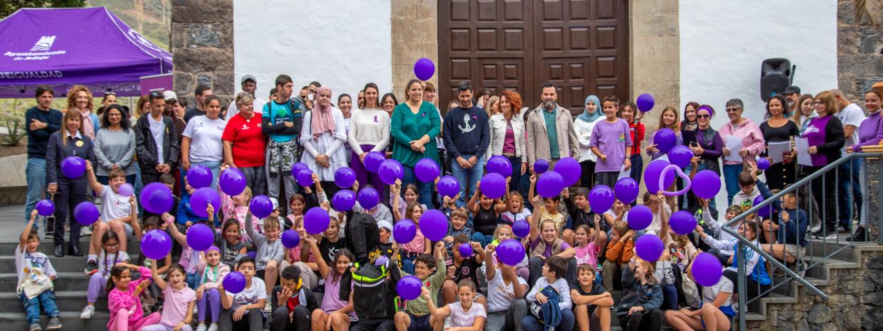 Adeje reivindica el 8M con un programa de actividades bajo el lema "Ni un paso atr&aacute;s