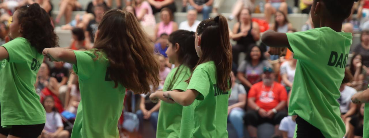 Gu&iacute;a de Isora ampl&iacute;a su oferta cultural y juvenil con nuevos talleres de bailes urbanos, arte y podcast