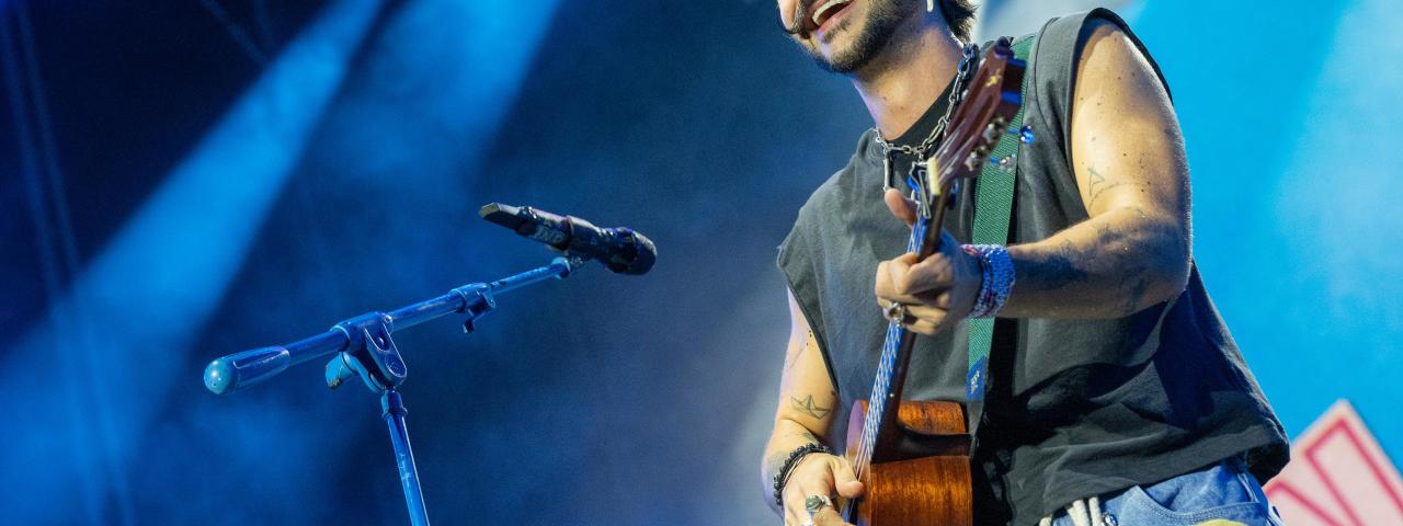 Camilo desborda El Paso con m&aacute;s de 6.500 asistentes en su concierto en el ResisTIME de La Palma