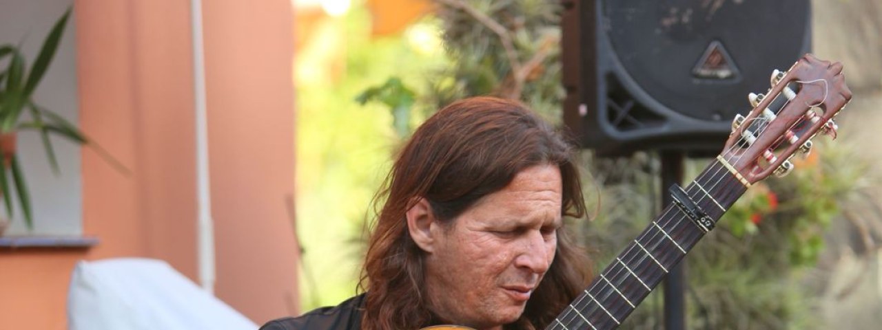 Reynier Mariño: el guitarrista cubano que llevó el flamenco más allá de las fronteras