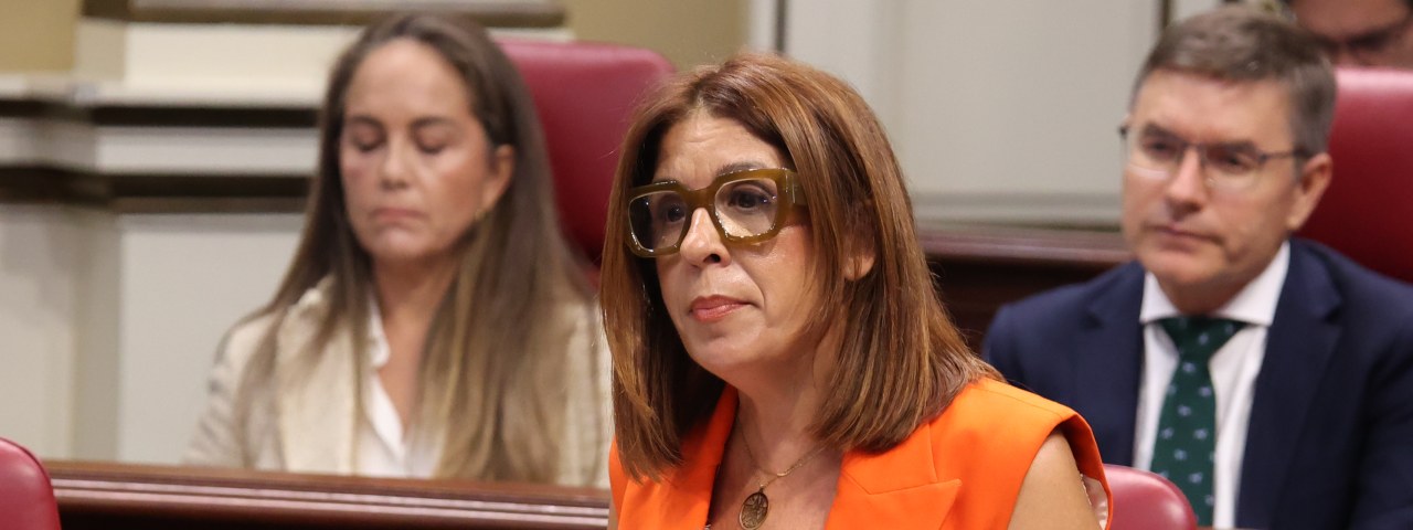 Carmen Hernández exige al Gobierno de CC y el PP que entierre de forma definitiva el puerto de Fonsalía